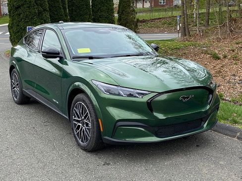 New 2026 Ford Mustang Mach-E Premium AWD/4WD image 10