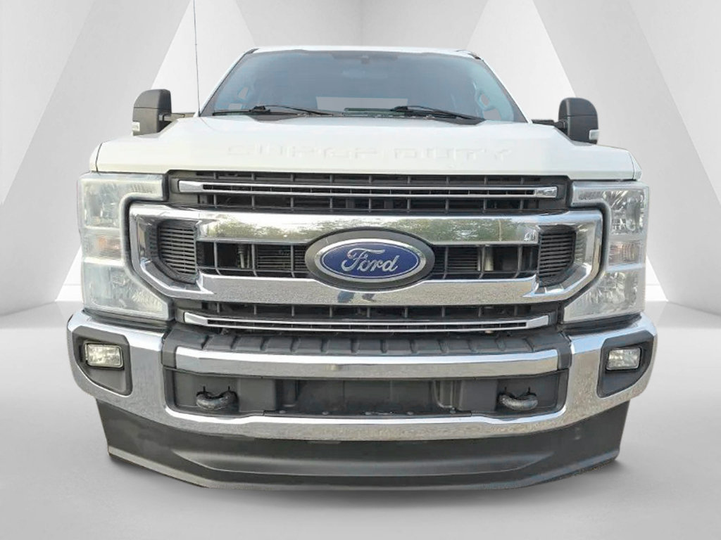 Used 2020 Ford F250 XLT w/ XLT Value Package AWD/4WD image 3