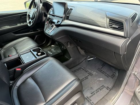 Used 2025 Honda Odyssey EX-L image 30