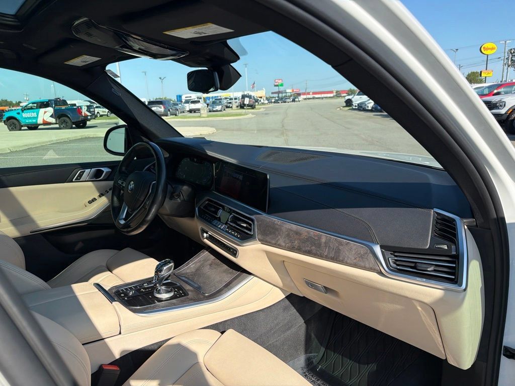 Used 2019 BMW X5 xDrive40i AWD/4WD image 22