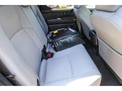 Used 2026 Toyota Tacoma SR5 AWD/4WD image 15