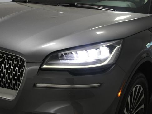 Used 2022 Lincoln Aviator Reserve image 59