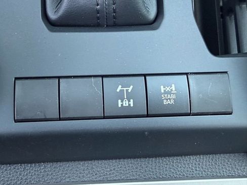 New 2025 Toyota Tacoma TRD Off-Road image 18