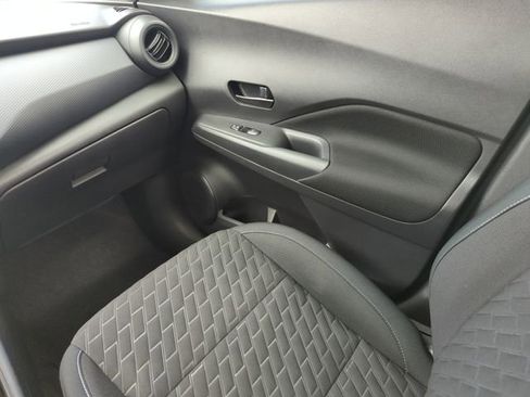 Certified 2022 Nissan Kicks S image 26