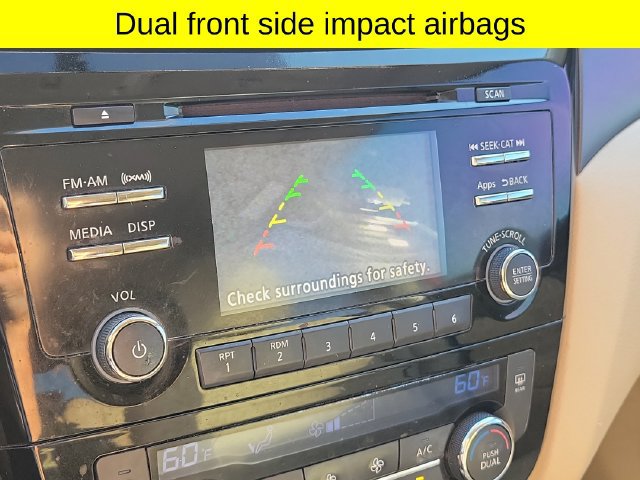 Used 2014 Nissan Rogue SV w/ SV Moonroof Package AWD/4WD image 16