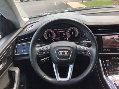 Used 2021 Audi Q8 Prestige w/ Prestige Package AWD/4WD image 9