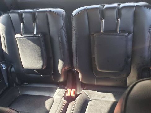 Used 2017 Ford Explorer Sport image 19
