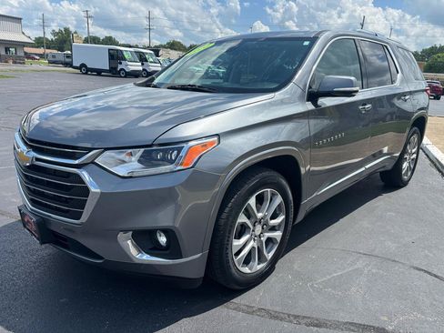 Used 2020 Chevrolet Traverse Premier AWD/4WD image 7