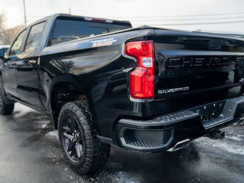 Used 2019 Chevrolet Silverado 1500 LT Trail Boss image 4