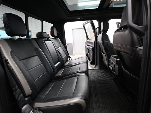 Used 2018 Ford F150 Raptor w/ Equipment Group 802A Luxury image 47