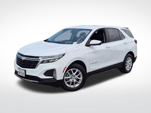 Used 2024 Chevrolet Equinox LT FWD image 1