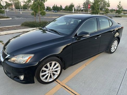 Used 2010 Lexus IS 250 RWD image 1