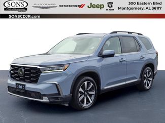 Used 2024 Honda Pilot Touring video 1