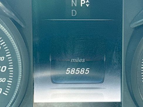 Used 2018 Mercedes-Benz C 300 Sedan w/ Premium Package image 27