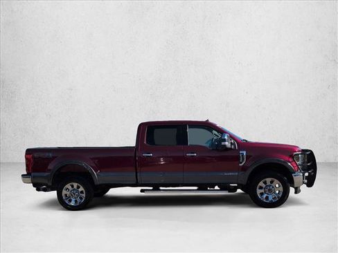 Used 2019 Ford F350 Lariat w/ Chrome Package image 4
