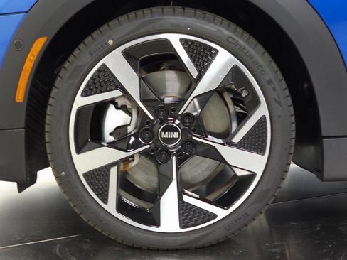 Used 2025 MINI Cooper S FWD image 7