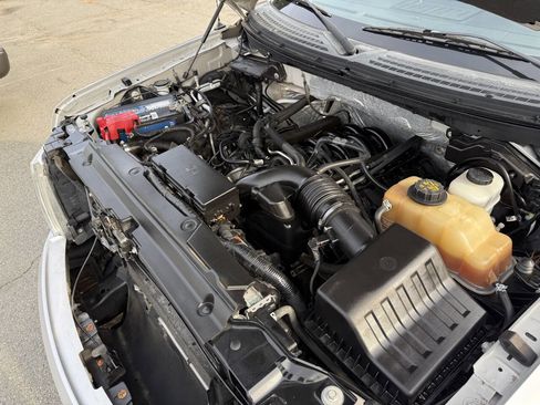 Used 2012 Ford F150 XLT w/ XLT Chrome Pkg image 24