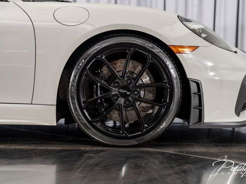 Used 2020 Porsche 718 Cayman GT4 image 20