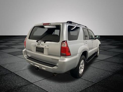 Used 2008 Toyota 4Runner SR5 image 7