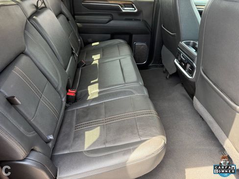 Used 2024 Chevrolet Silverado 3500 High Country w/ High Country Premium Package AWD/4WD image 30