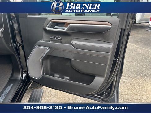 Used 2025 Chevrolet Silverado 1500 High Country w/ Midnight Edition image 15