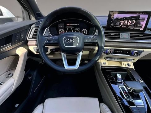 Certified 2023 Audi Q5 2.0T Premium Plus w/ Premium Plus Package AWD/4WD image 8