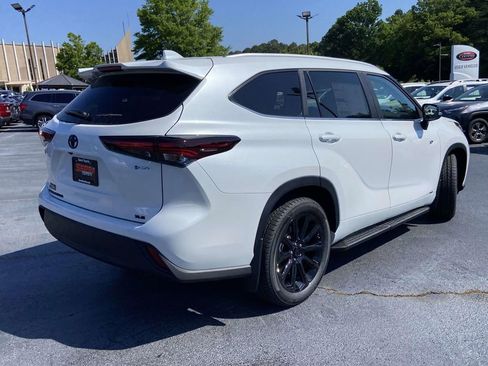 New 2026 Toyota Highlander XLE AWD/4WD image 3