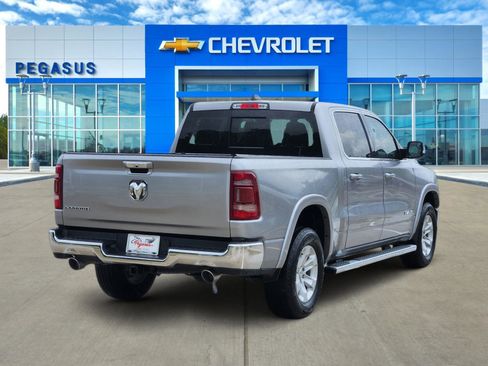 Used 2019 RAM 1500 Laramie RWD image 4