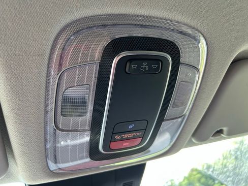 Used 2025 Hyundai Kona SEL FWD image 30