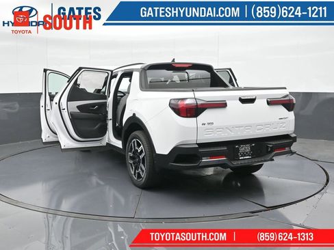 Used 2025 Hyundai Santa Cruz Limited AWD/4WD image 59