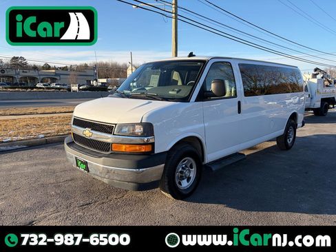 Used 2021 Chevrolet Express 3500 LT w/ LT Preferred Equipment Group image 1
