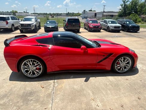 Used 2016 Chevrolet Corvette Stingray Coupe w/ 2LT Preferred Equipment Group RWD image 4