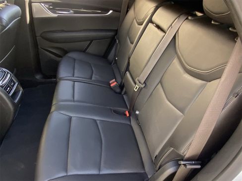 Certified 2021 Cadillac XT5 Premium Luxury image 18