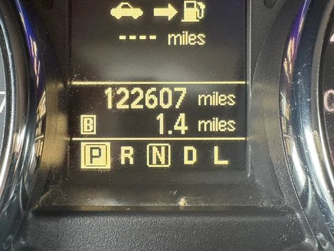 Used 2015 Nissan Rogue S w/ Convenience Package image 19