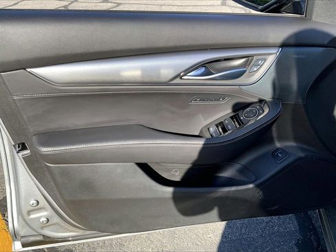 Used 2025 Cadillac CT5 Premium Luxury image 21