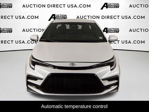 Used 2023 Toyota Corolla SE FWD image 2