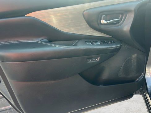 Used 2016 Nissan Murano Platinum w/ Platinum Technology Package FWD image 15