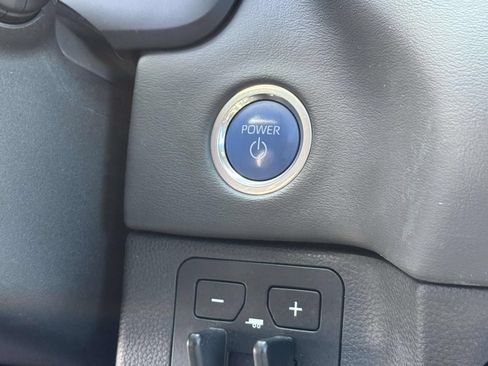 Used 2023 Toyota Tundra Platinum AWD/4WD image 6