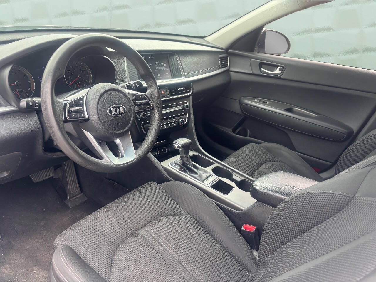 Used 2020 Kia Optima LX FWD image 11