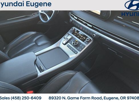 Used 2023 Hyundai Palisade Calligraphy w/ Winter Package image 24