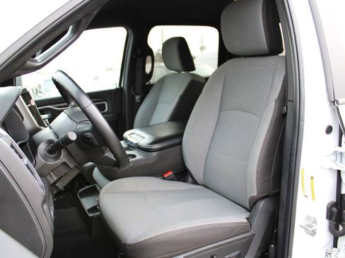 Used 2024 RAM 2500 Big Horn image 4