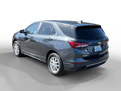 Used 2022 Chevrolet Equinox LT FWD image 3