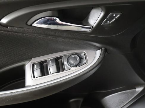 Used 2023 Chevrolet Malibu LS w/ Driver Confidence Package FWD image 30