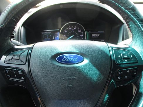 Used 2016 Ford Explorer Sport w/ Equipment Group 401A AWD/4WD image 10