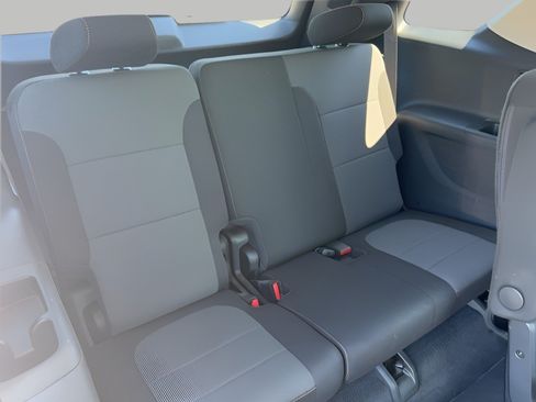 Used 2021 Chevrolet Traverse LT AWD/4WD image 11