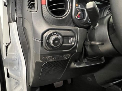 New 2026 Jeep Wrangler Unlimited Rubicon w/ Safety Group image 21