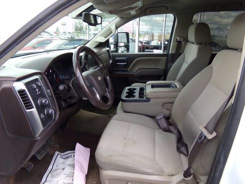 Used 2017 Chevrolet Silverado 1500 LT w/ All Star Edition image 9