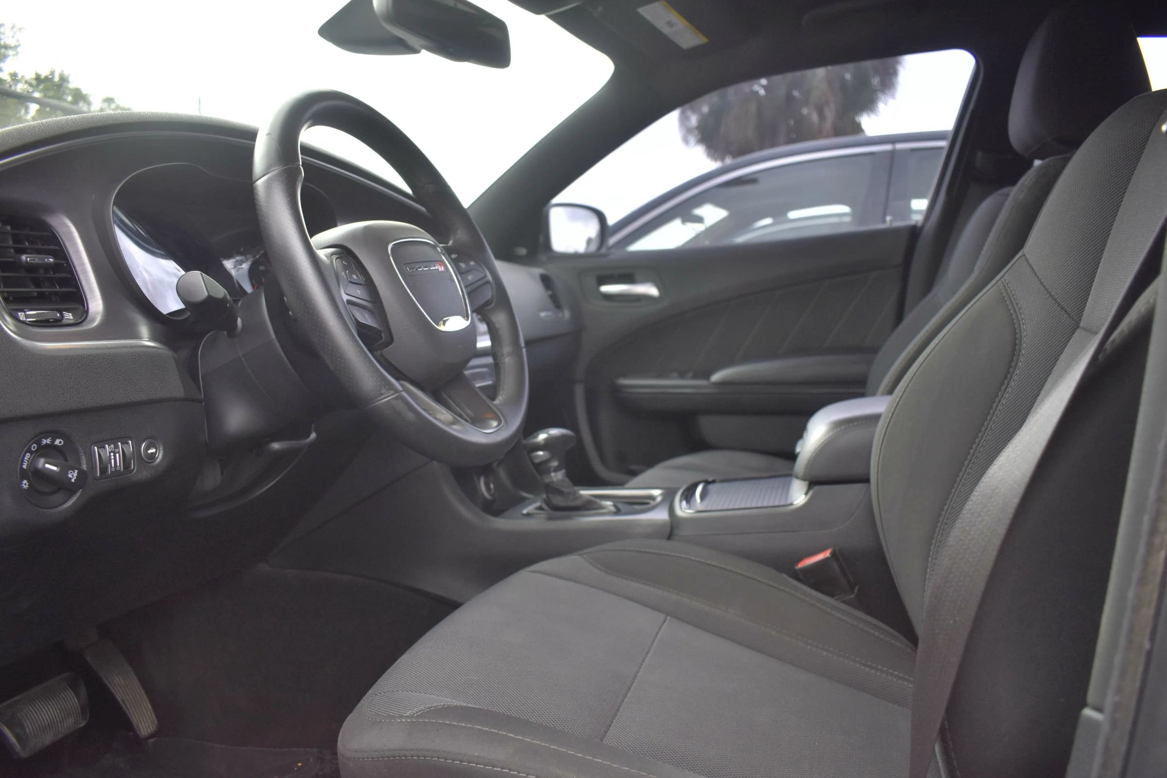 Used 2016 Dodge Charger SXT w/ Blacktop Package RWD image 21