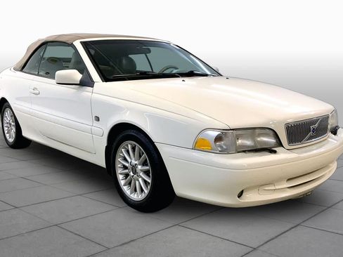 Used 1999 Volvo C70 LT FWD image 2