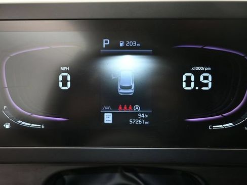 Used 2025 Kia Sportage LX FWD image 6